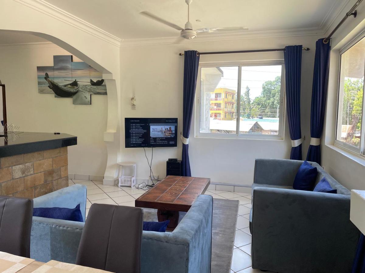 Royal Palms Apartment A4 Mombasa Exterior photo