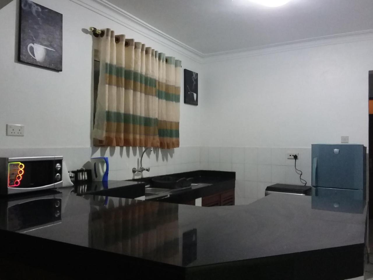 Royal Palms Apartment A4 Mombasa Exterior photo