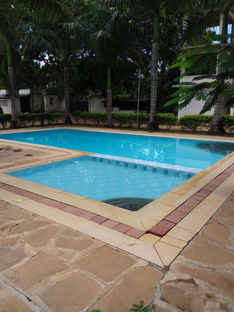 Royal Palms Apartment A4 Mombasa Exterior photo